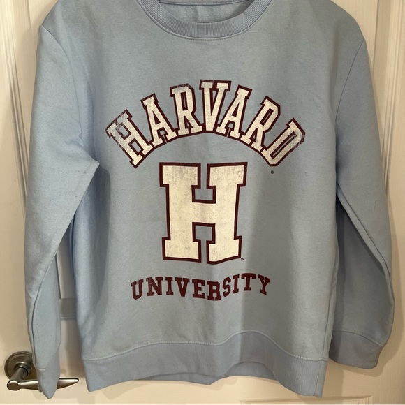 Harvard University Light Blue Sweater - Picture 3 of 10